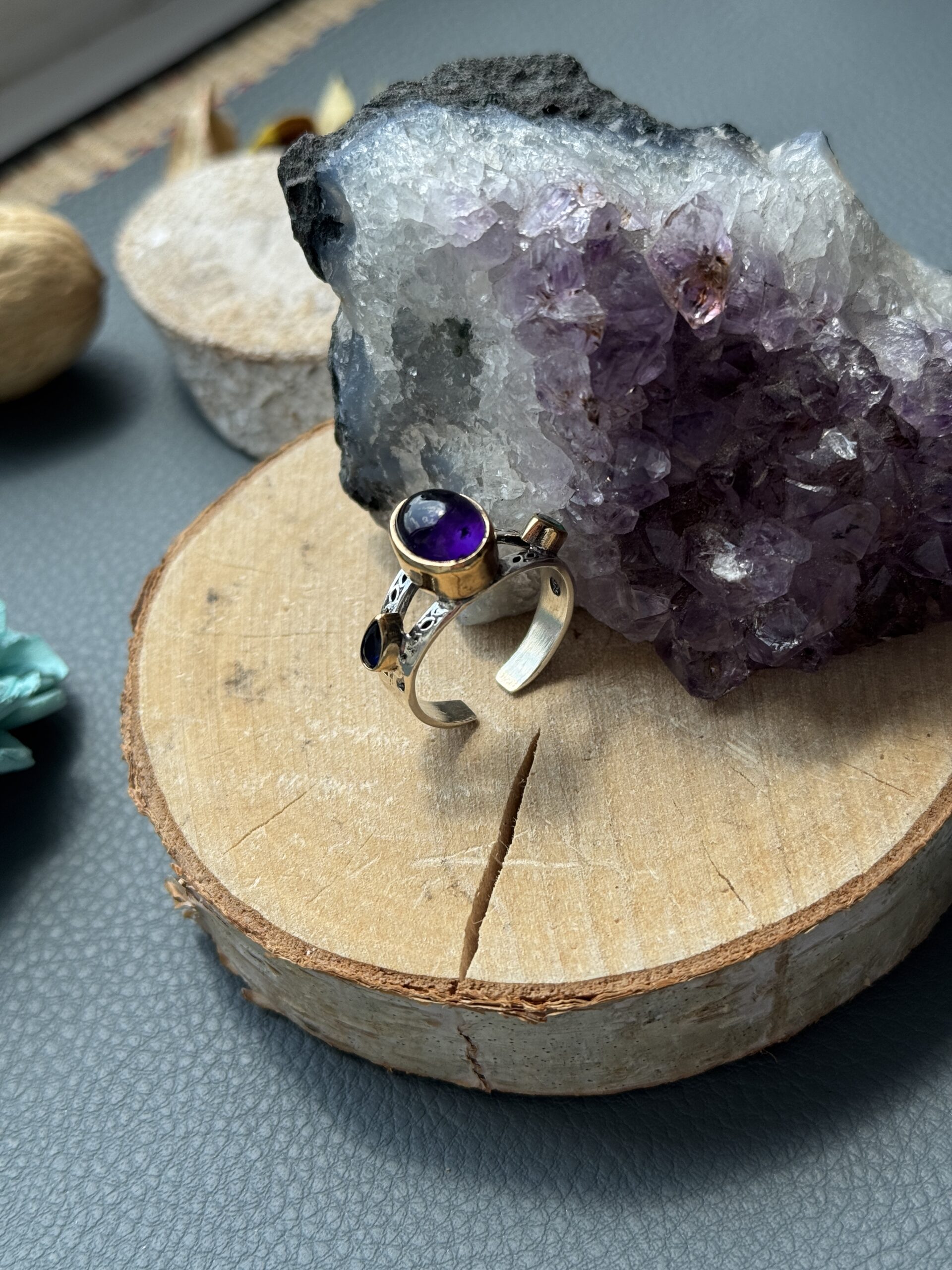 IMG_8850 Безрозмірна каблучка з аметистом. - Зображення 1