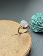 Безрозмірна каблучка з бірюзою.